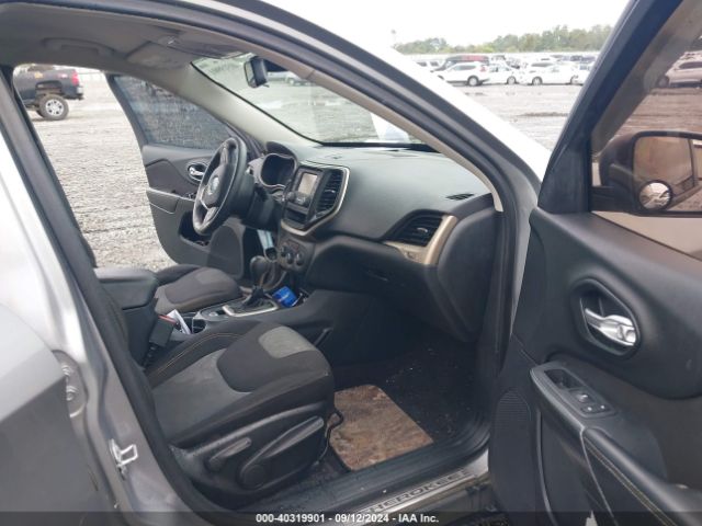 1C4PJLAB0GW329964 Jeep Cherokee Altitude