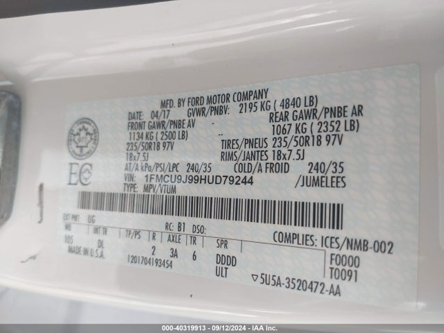 1FMCU9J99HUD79244 Ford Escape Titanium