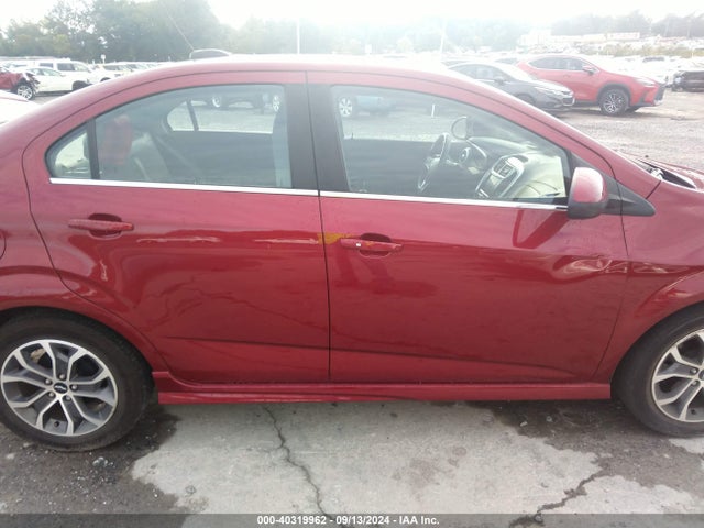 1G1JD5SB5L4141642 Chevrolet Sonic Fwd  Lt