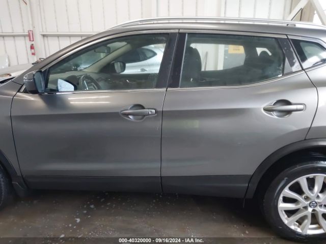 JN1BJ1BW2MW667347 Nissan Rogue Sport Sv Awd Xtronic Cvt