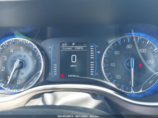 2C4RC1FG7KR686054 Chrysler Pacifica Touring Plus