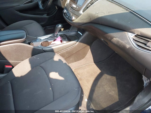 Chevrolet MALIBU 1LT 2017 1G1ZE5ST7HF228124 Image 5