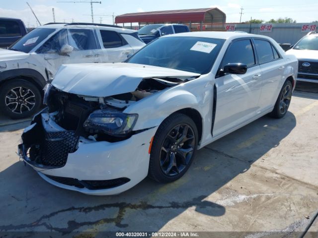 2C3CCAAG1PH585350 Chrysler 300 Touring