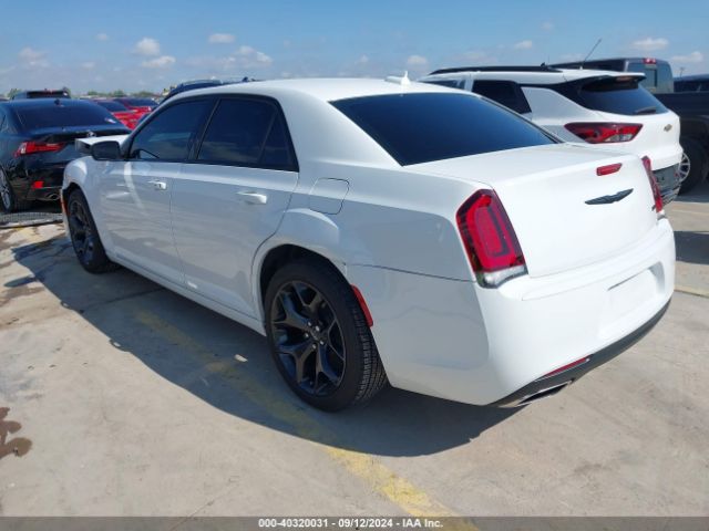 2C3CCAAG1PH585350 Chrysler 300 Touring