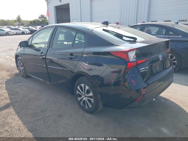 Toyota Prius Xle Awd-e 2021 JTDL9MFU4M3022978 Image 3