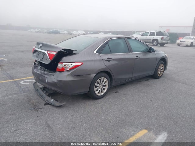 Toyota CAMRY LE 2015 4T4BF1FK2FR447342 Image 4