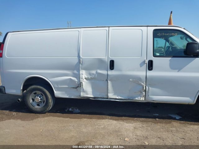 1GCWGBFFXH1120228 Chevrolet Express 2500 Work Van