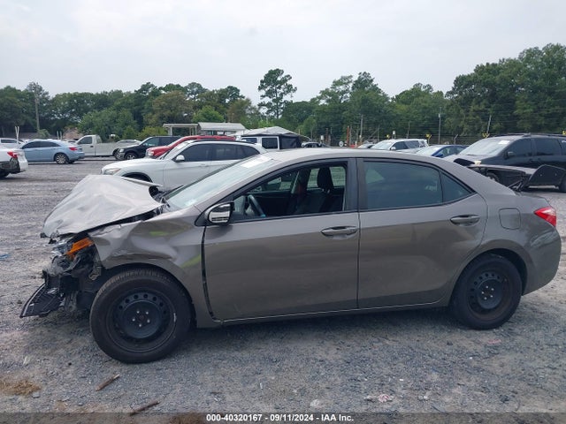 Toyota COROLLA LE 2018 2T1BURHE6JC033870 Image 15