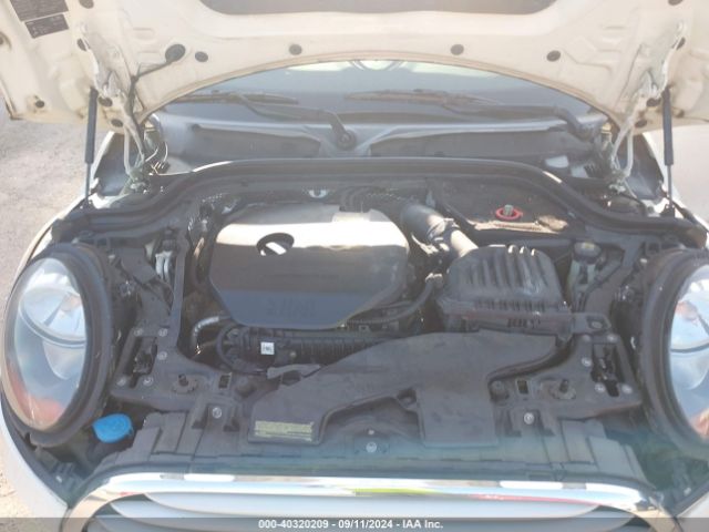 WMWXS5C53FT828688 Mini Hardtop Cooper