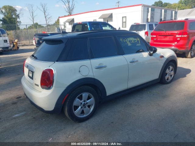 WMWXS5C53FT828688 Mini Hardtop Cooper