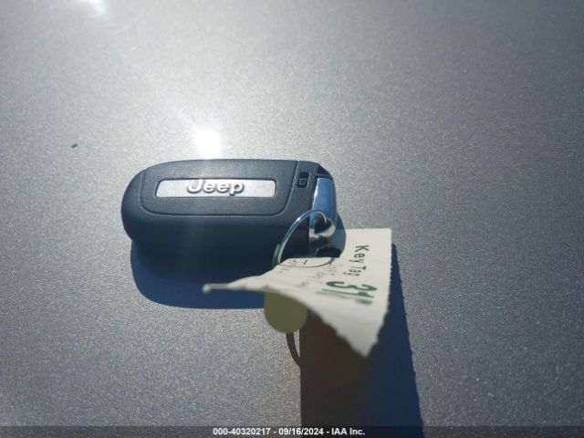 3C4NJDBB6KT809811 Jeep Compass Latitude 4x4