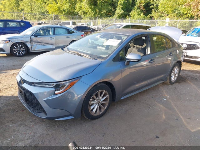 Toyota COROLLA LE 2020 JTDVPRAE2LJ095577 Image 2