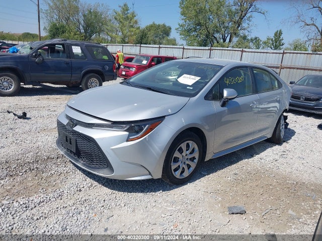 Toyota COROLLA LE 2020 JTDEPRAE5LJ057051 Image 2