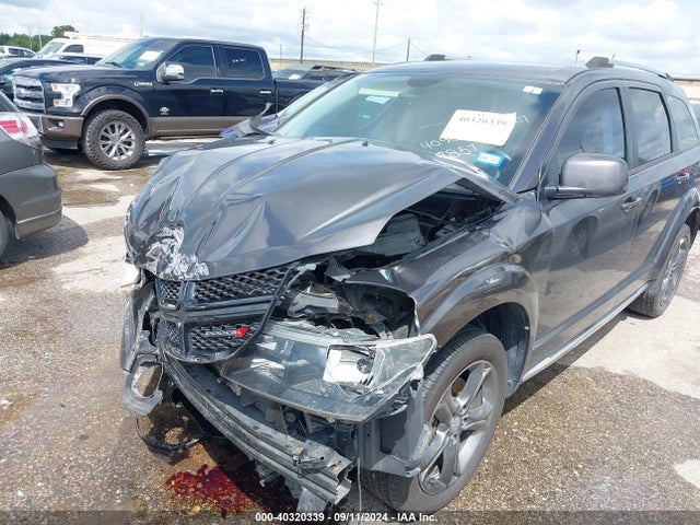 3C4PDCGB4FT697857 Dodge Journey Crossroad
