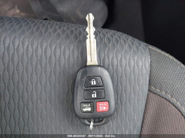 Toyota COROLLA LE 2019 5YFBURHEXKP900754 Image 11