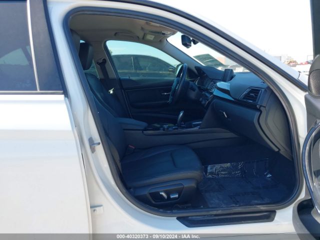 WBA8A9C57JK623288 BMW 320i