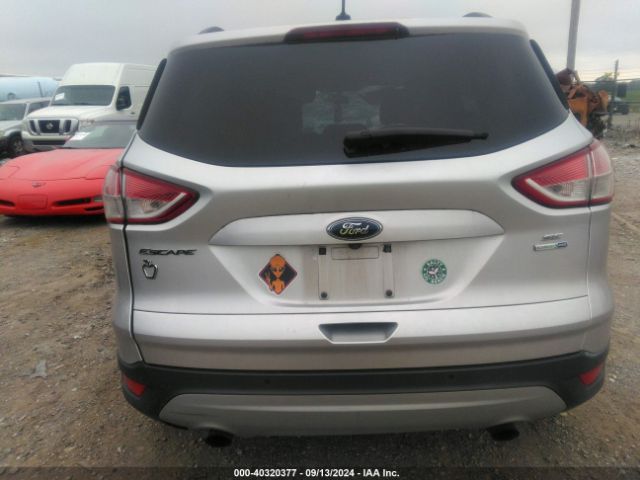 1FMCU9GX9FUA98127 Ford ESCAPE SE