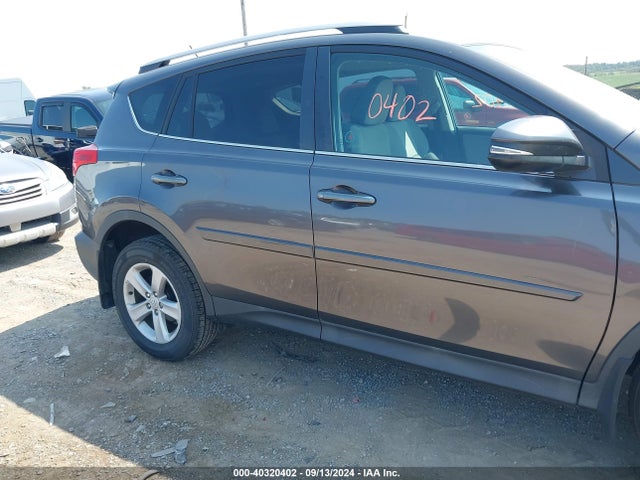 Toyota Rav4 Xle 2014 2T3WFREV2EW114991 Image 13