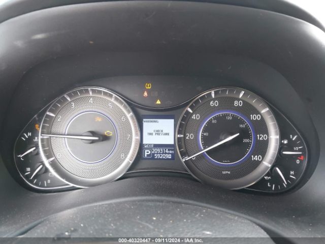JN8AZ2NEXF9082001 Infiniti QX80