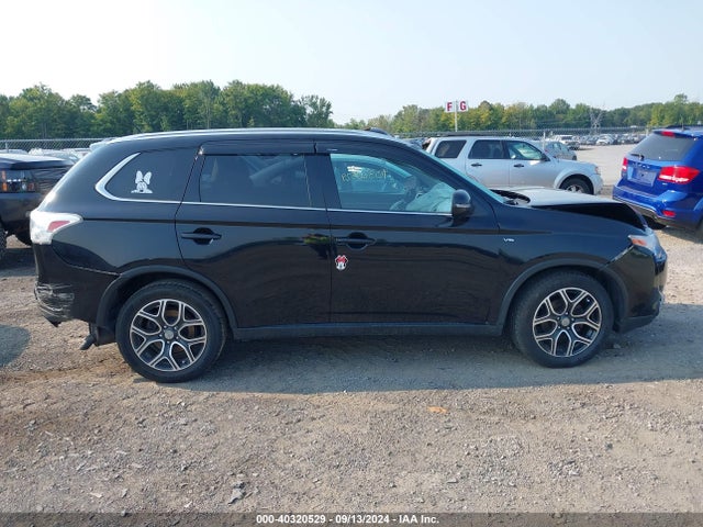 JA4JZ4AX7FZ005398 Mitsubishi OUTLANDER GT