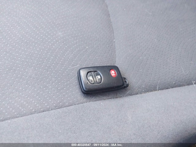 Toyota Prius One 2014 JTDKN3DU2E1818047 Image 11