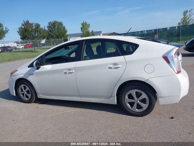 Toyota Prius One 2014 JTDKN3DU2E1818047 Image 14