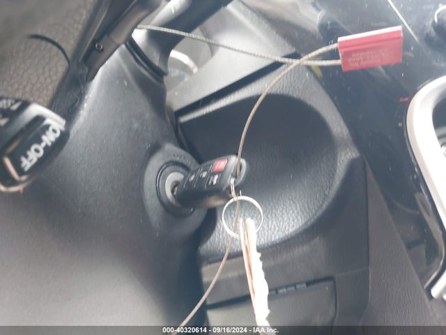 Toyota COROLLA SE 2018 5YFBURHE2JP795318 Image 11