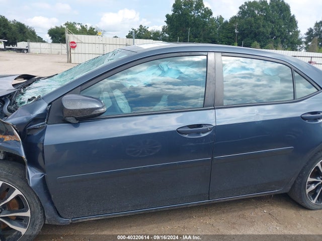 Toyota COROLLA SE 2018 5YFBURHE2JP795318 Image 15