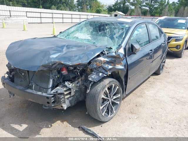 Toyota COROLLA SE 2018 5YFBURHE2JP795318 Image 6