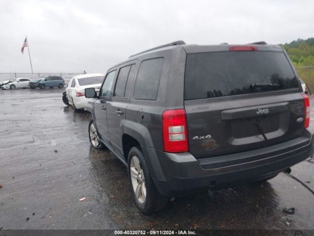 1C4NJRFB8ED852533 Jeep Patriot Latitude