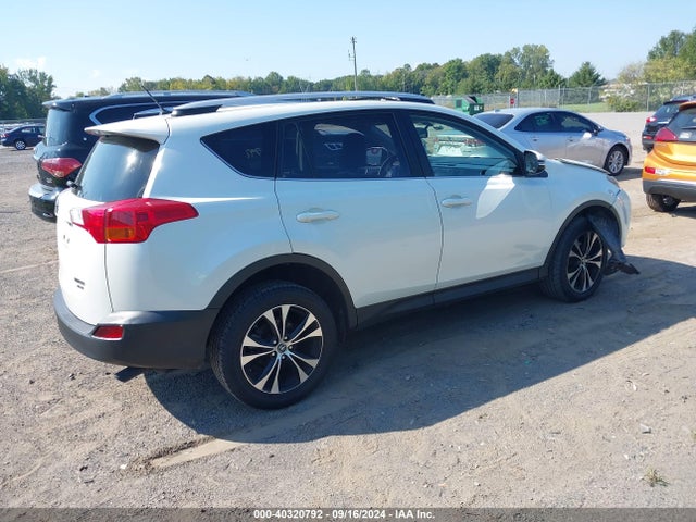 Toyota Rav4 Limited 2015 JTMDFREV3FD165096 Image 4
