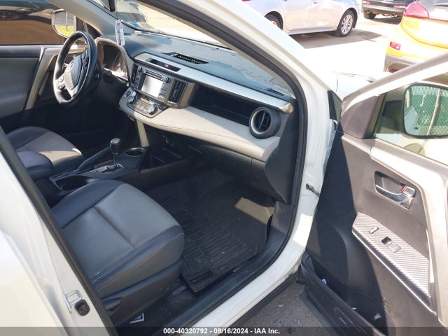 Toyota Rav4 Limited 2015 JTMDFREV3FD165096 Image 5