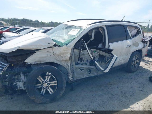 Chevrolet llt 2015 1GNKRHKD8FJ117378 Image 2