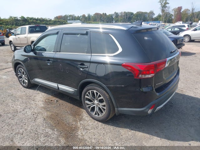 2017 MITSUBISHI OUTLANDER JA4JZ4AX6HZ019571 Photo 2