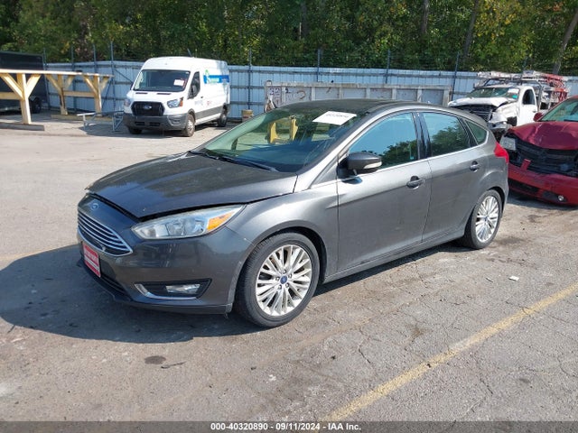Ford Focus Titanium 2015 1FADP3N28FL230276 Image 2