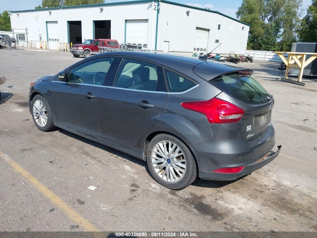 Ford Focus Titanium 2015 1FADP3N28FL230276 Image 3