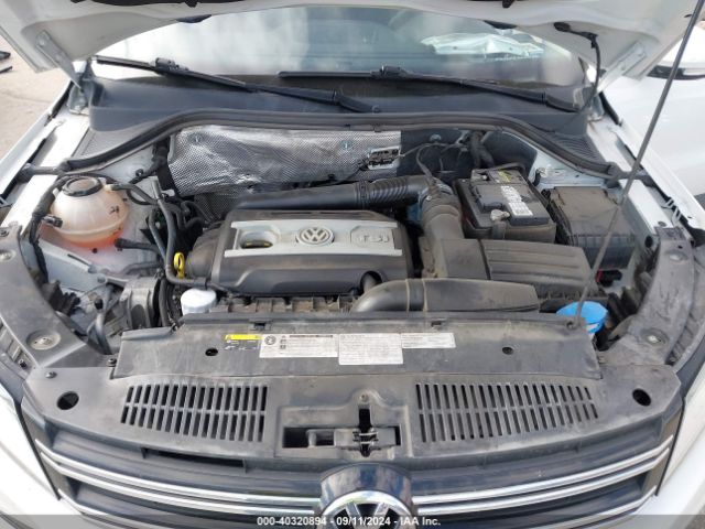 WVGAV7AXXHK053536 Volkswagen Tiguan 2.0t/2.0t S