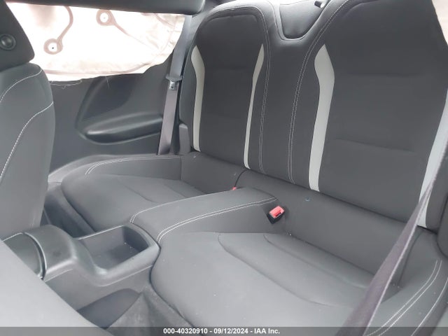 Chevrolet Camaro 1lt 2016 1G1FB1RXXG0164806 Image 8