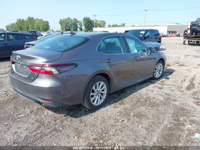 Toyota CAMRY LE 2022 4T1C11AK3NU046966 Image 4