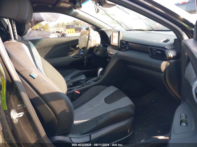 Hyundai Veloster 2.0 2019 KMHTG6AF0KU014986 Image 5
