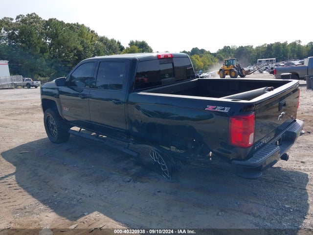 Chevrolet Silverado 1500 2lz 2018 3GCUKSEC3JG300929 Image 3