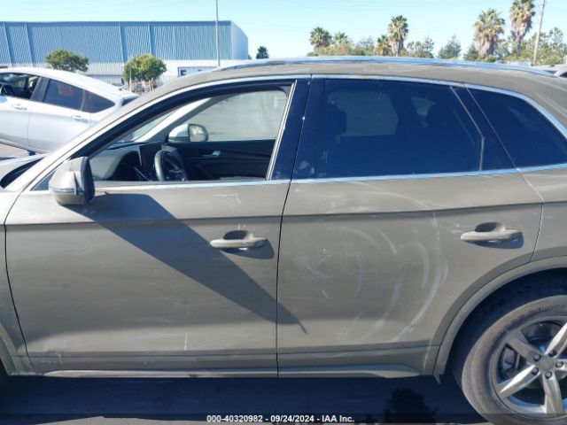 WA1ABAFY4N2075937 Audi Q5 Premium 40 Tfsi Quattro S Tronic