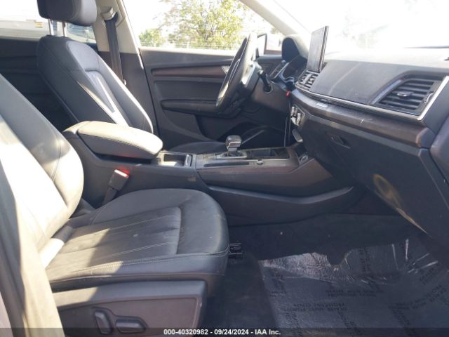 WA1ABAFY4N2075937 Audi Q5 Premium 40 Tfsi Quattro S Tronic