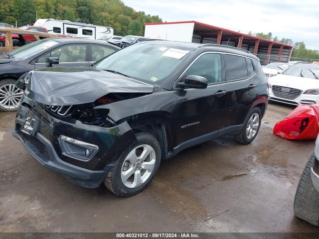 3C4NJCBB4MT592403 Jeep Compass Latitude Fwd