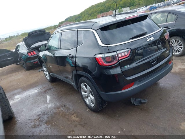 3C4NJCBB4MT592403 Jeep Compass Latitude Fwd