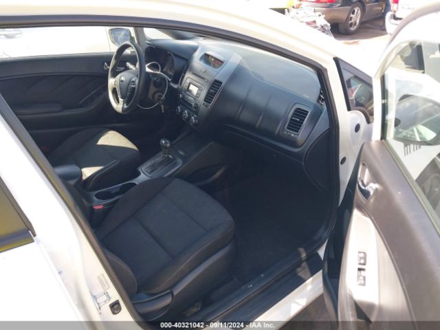 KNAFK4A61E5072220 KIA FORTE LX