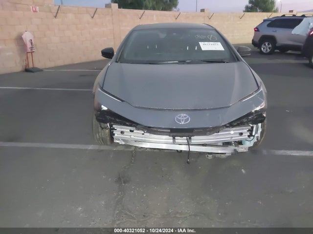Toyota PRIUS XLE 2024 JTDACAAU2R3015596 Image 13