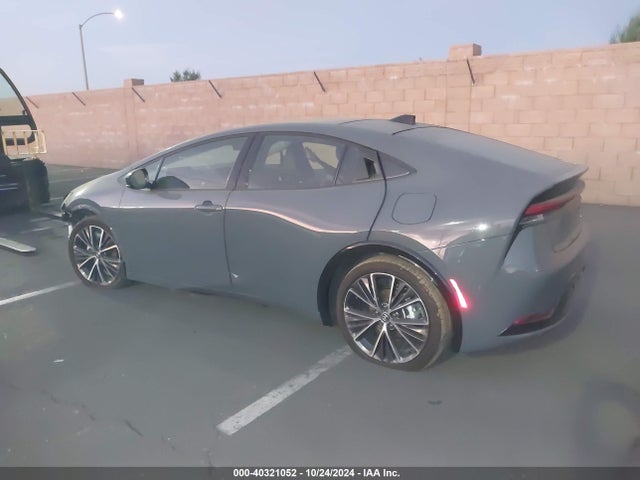 Toyota PRIUS XLE 2024 JTDACAAU2R3015596 Image 3