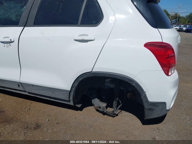 Chevrolet TRAX LS 2017 KL7CJKSB3HB243139 Image 16