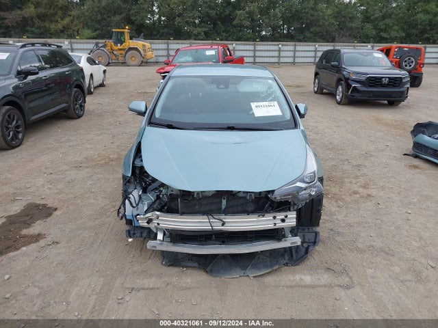 Toyota Prius Xle Awd-e 2022 JTDL9MFU8N3035153 Image 11